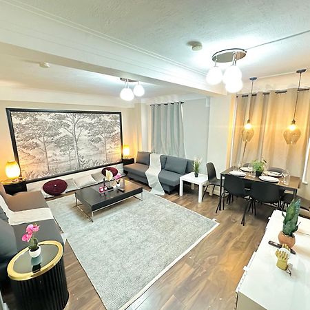 Hyde Park Comfortable Two Bedroom Apartment Лондон Екстериор снимка